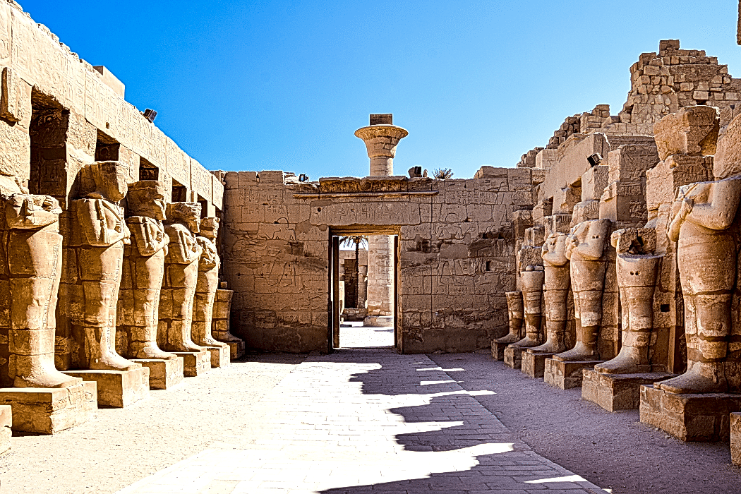 karnak tapınağı